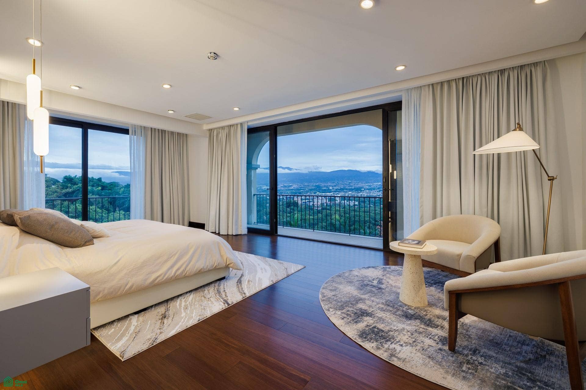 21550 Acropolis Penthouse, San Rafael, Escaz, San Jose, Costa Rica 10201