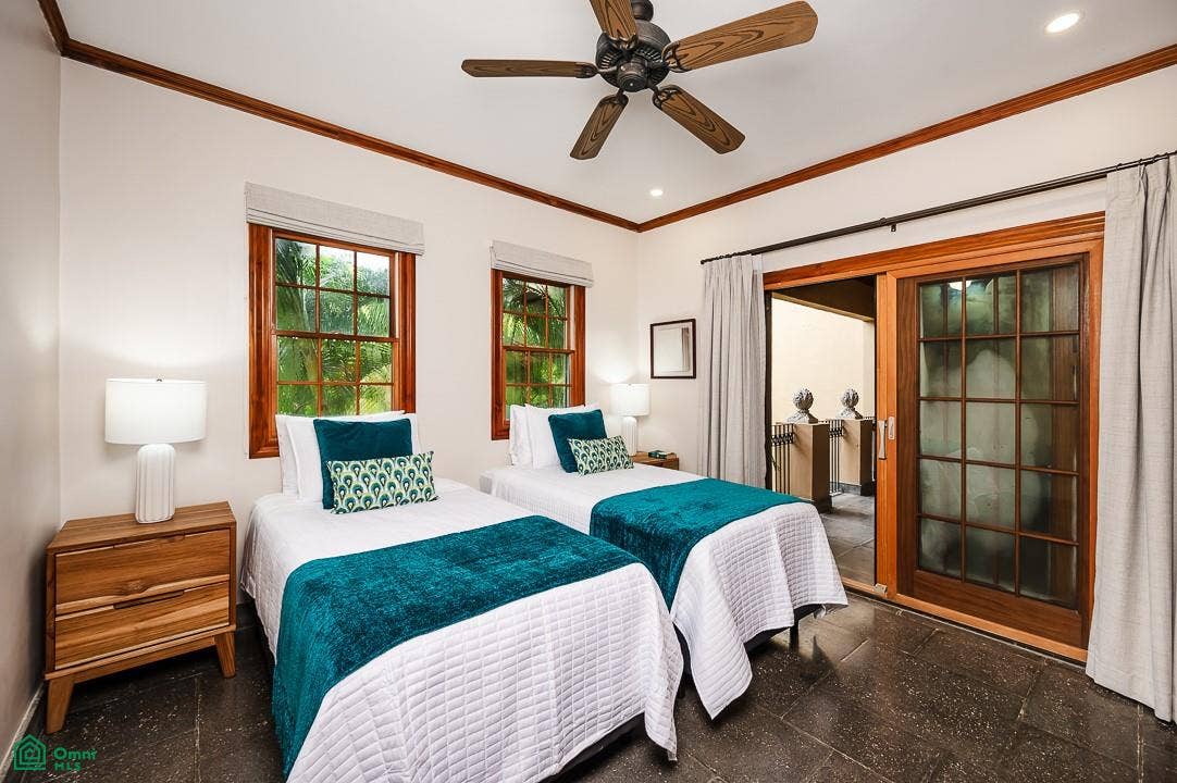 La Esquina Condo, Playa Langosta, Tamarindo, Langosta, Tamarindo, Santa Cruz, Guanacaste, Costa Rica 50309