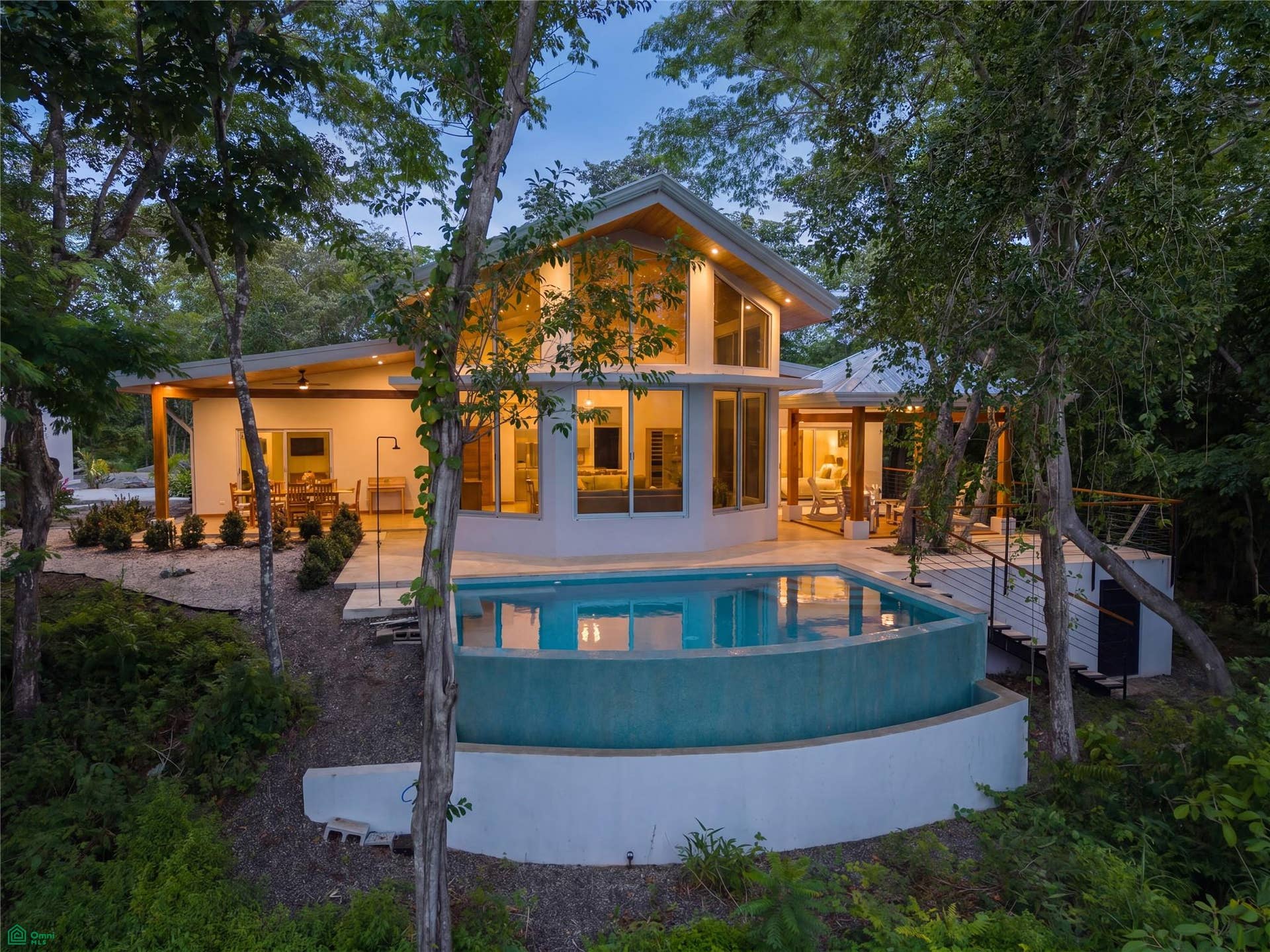 Casa de Las Barbas & Casa Tamarindo, Tamarindo, Santa Cruz, Guanacaste, Costa Rica 50309
