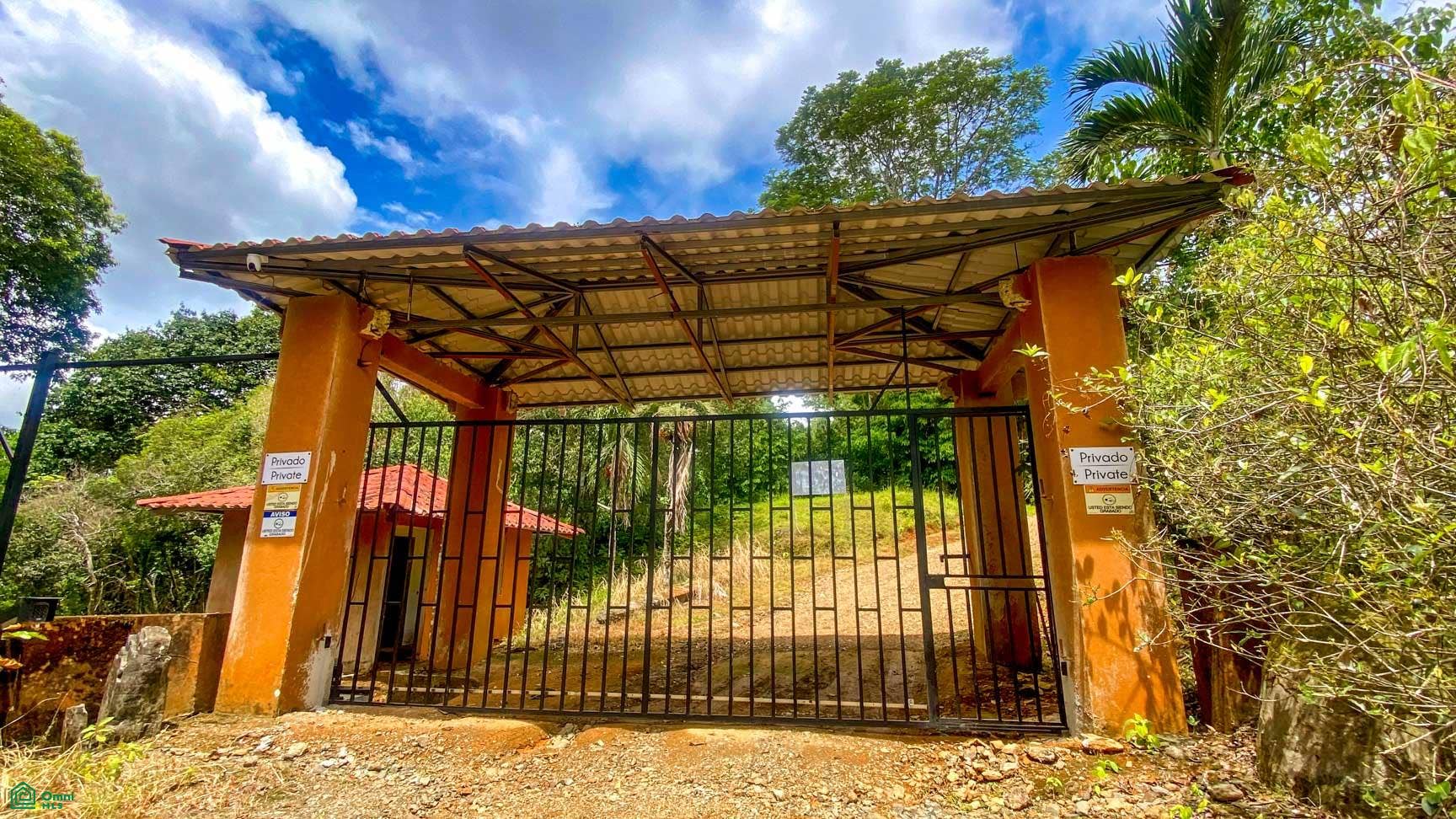 Tres Rios, Costa Azul, Tres Rios, Puerto Corts, Osa, Puntarenas, Costa Rica 60501 Tres Rios, Costa Azul, Tres Rios, Puerto Corts, Osa, Puntarenas, Costa Rica 60501