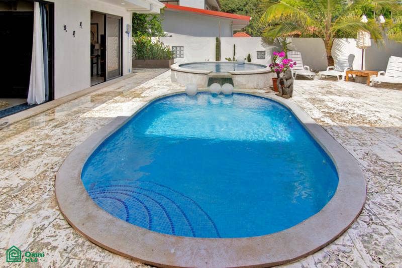 3 Mossy Rock, Playas Del Coco, Playas Del Coco, Carrillo, Guanacaste, Costa Rica 50503