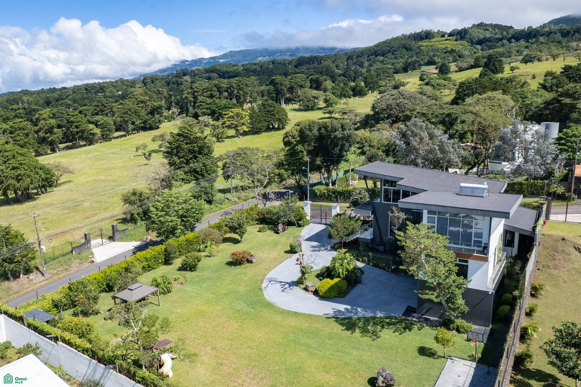 21548 The Crystal Cloud House, Ngeles, San Rafael, Heredia, Costa Rica 0000 21548 The Crystal Cloud House, Ngeles, San Rafael, Heredia, Costa Rica 0000