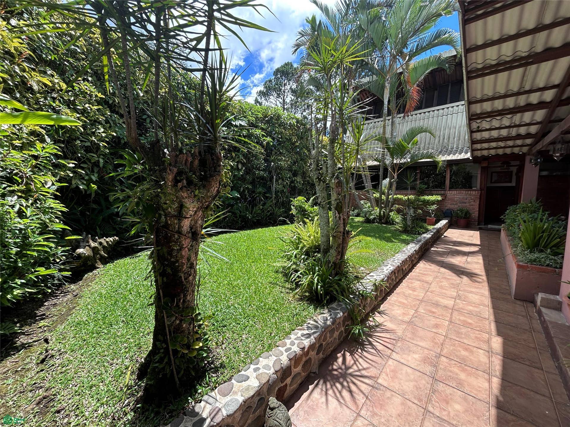 Casa tipo chalet, San Pedro de Montes de Oca, San Pedro, Montes De Oca, San Jose, Costa Rica 11501 Casa tipo chalet, San Pedro de Montes de Oca, San Pedro, Montes De Oca, San Jose, Costa Rica 11501