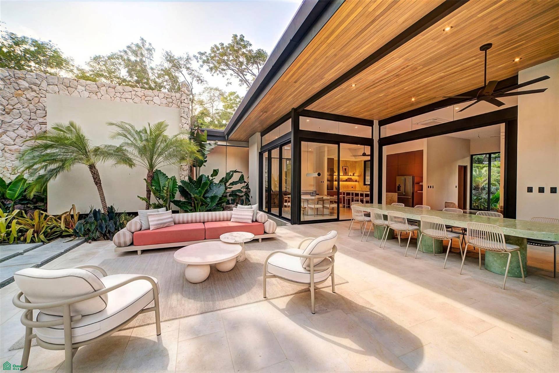 A NOBLE , ARTFUL HOME IN LAS VENTANAS, Playa Grande, Cabo Velas, Santa Cruz, Guanacaste, Costa Rica 50308 A NOBLE , ARTFUL HOME IN LAS VENTANAS, Playa Grande, Cabo Velas, Santa Cruz, Guanacaste, Costa Rica 50308