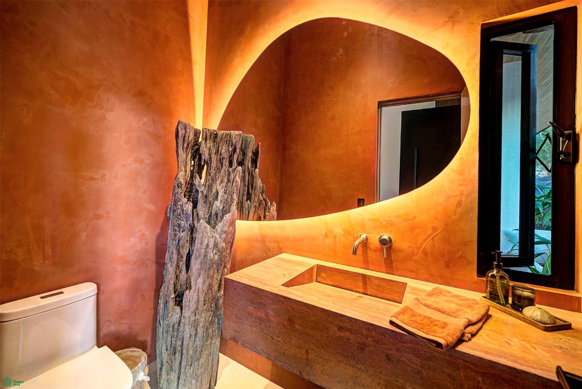 A NOBLE , ARTFUL HOME IN LAS VENTANAS, Playa Grande, Cabo Velas, Santa Cruz, Guanacaste, Costa Rica 50308 A NOBLE , ARTFUL HOME IN LAS VENTANAS, Playa Grande, Cabo Velas, Santa Cruz, Guanacaste, Costa Rica 50308