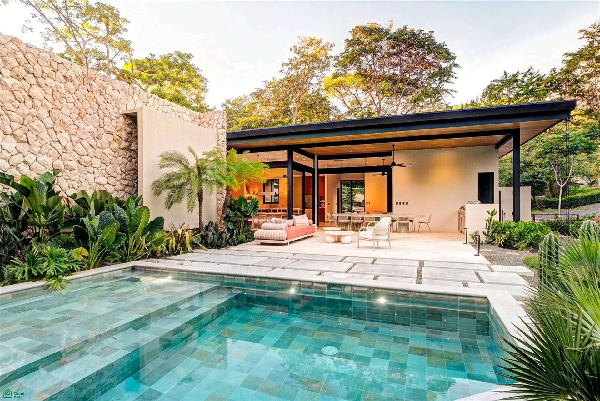 A NOBLE , ARTFUL HOME IN LAS VENTANAS, Playa Grande, Cabo Velas, Santa Cruz, Guanacaste, Costa Rica 50308 A NOBLE , ARTFUL HOME IN LAS VENTANAS, Playa Grande, Cabo Velas, Santa Cruz, Guanacaste, Costa Rica 50308