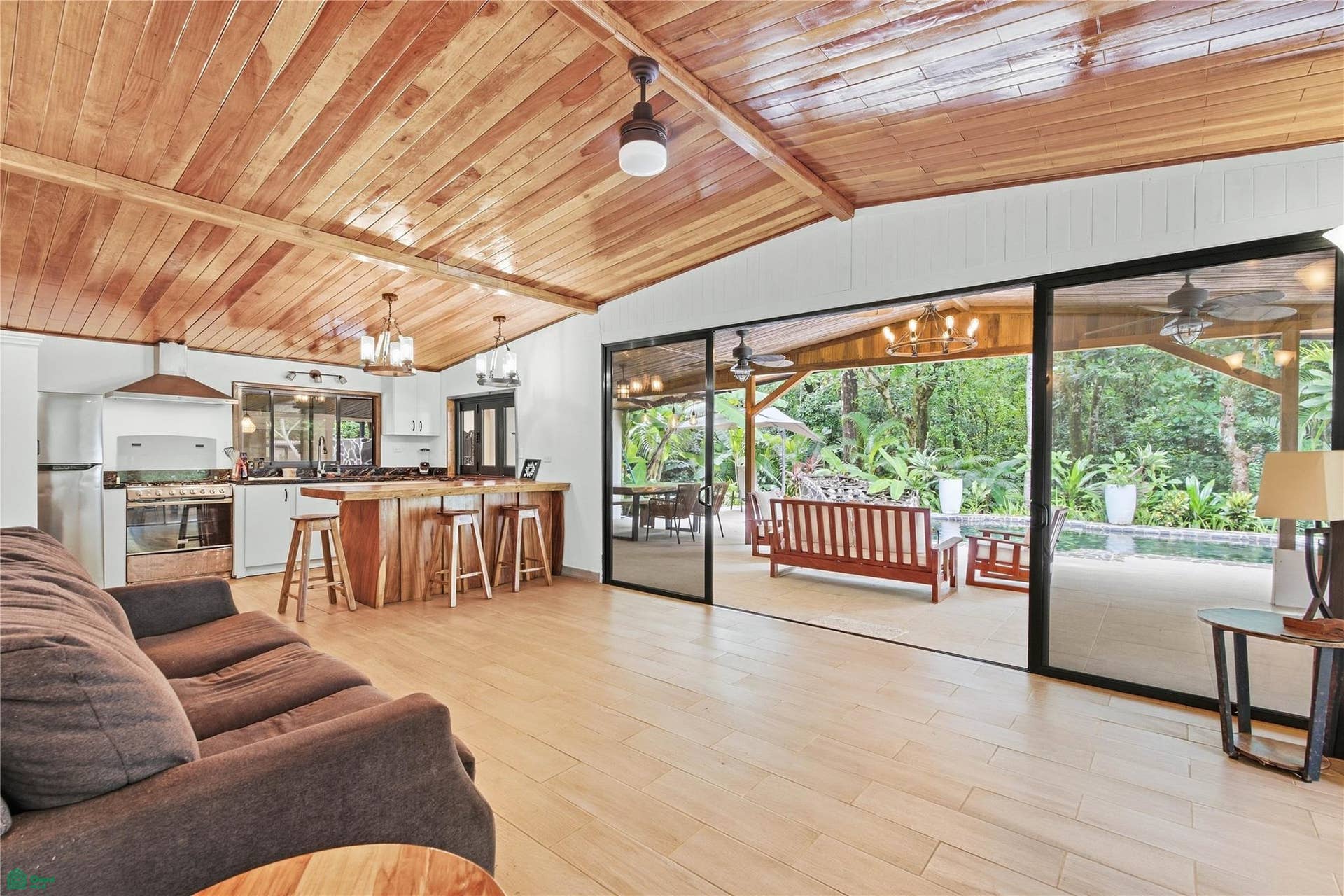Casa San Juanillo, San Juanillo, Cuajiniquil, Santa Cruz, Guanacaste, Costa Rica 50306