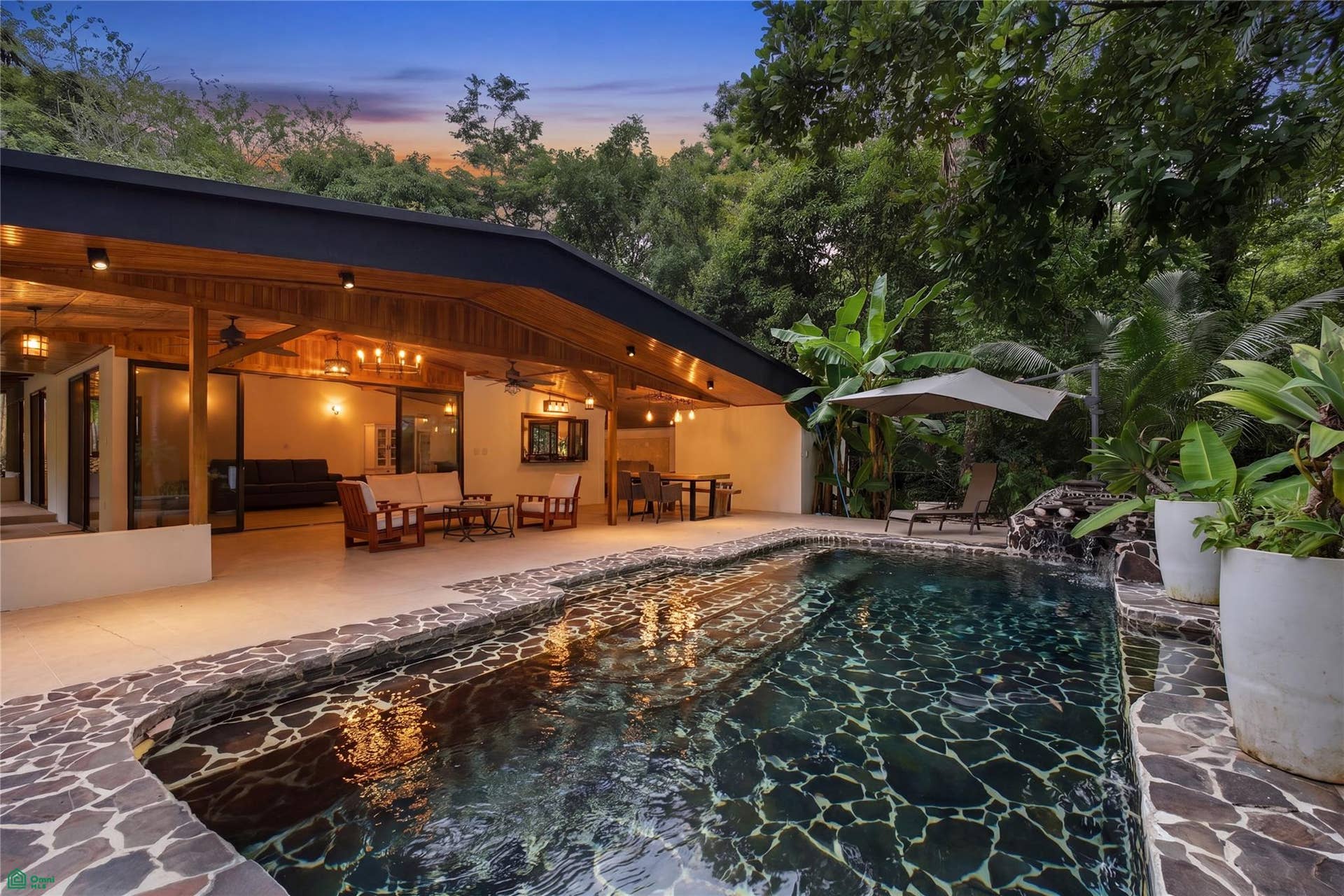 Casa San Juanillo, San Juanillo, Cuajiniquil, Santa Cruz, Guanacaste, Costa Rica 50306