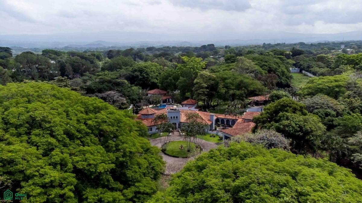 Resort Style Homestead, Turrcares, Alajuela, Costa Rica Resort Style Homestead, Turrcares, Alajuela, Costa Rica