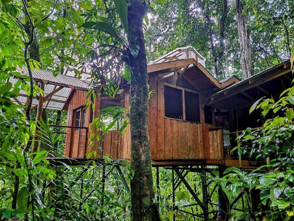 Sustainable Community House Puntarenas