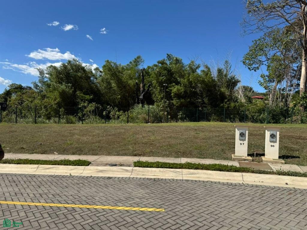 Condominio Dulua, Puente De Piedra, Grecia, Grecia, Alajuela, Costa Rica 20307