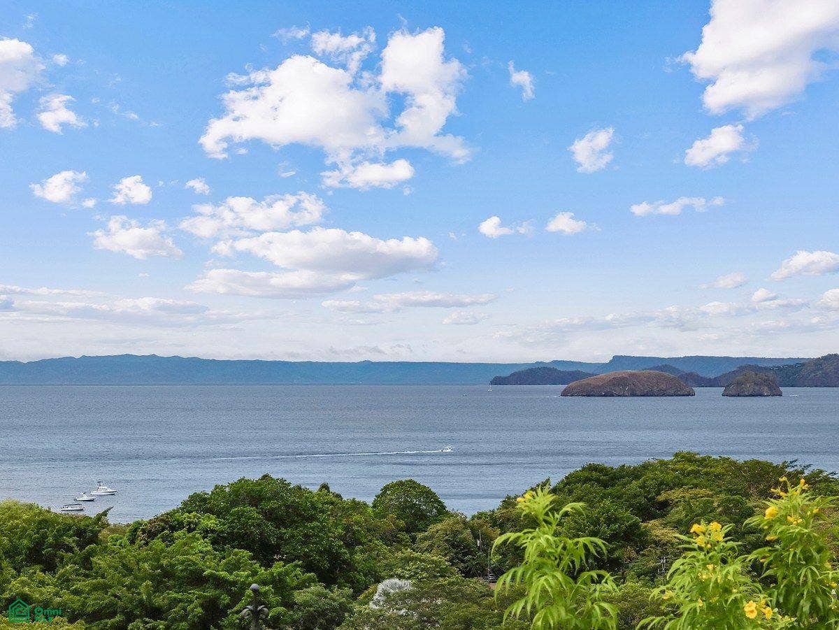 OCEAN VIEW ESTATE and BOU OCEAN VIEW ESTATE and BOUTIQUE RETREAT, Playa Ocotal, Guanacaste, Costa Rica 50503
