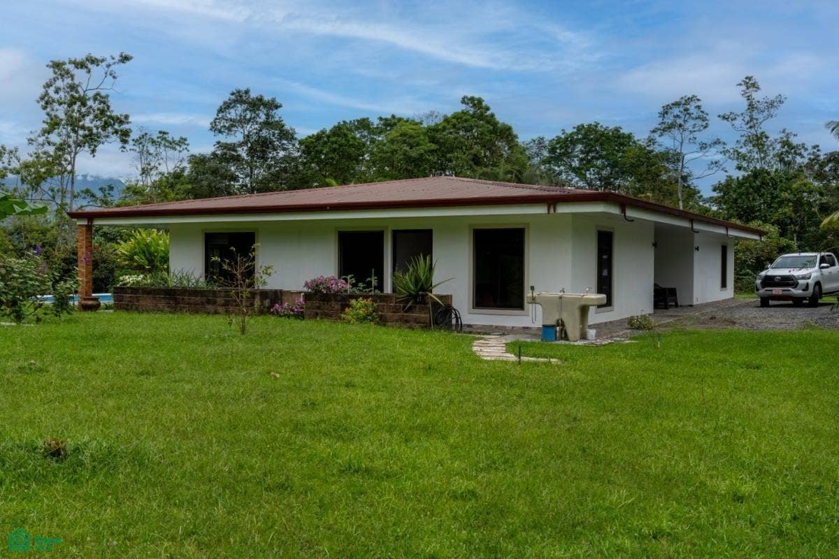 Tres Equis, Turrialba, Turrialba, Turrialba, Cartago, Costa Rica 30501