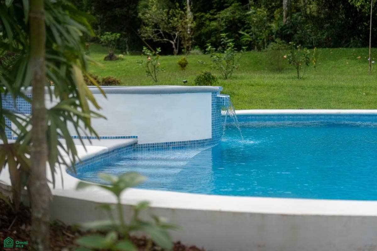 Tres Equis, Turrialba, Turrialba, Turrialba, Cartago, Costa Rica 30501