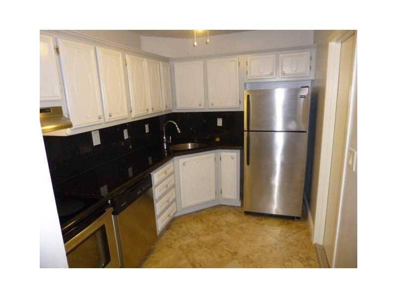 Property photo for 3125 OAKLAND SHORES DR, #B208, Oakland Park, FL