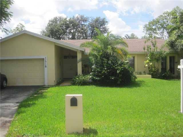 Property photo for 11718 S ISLAND RD, Cooper City, FL