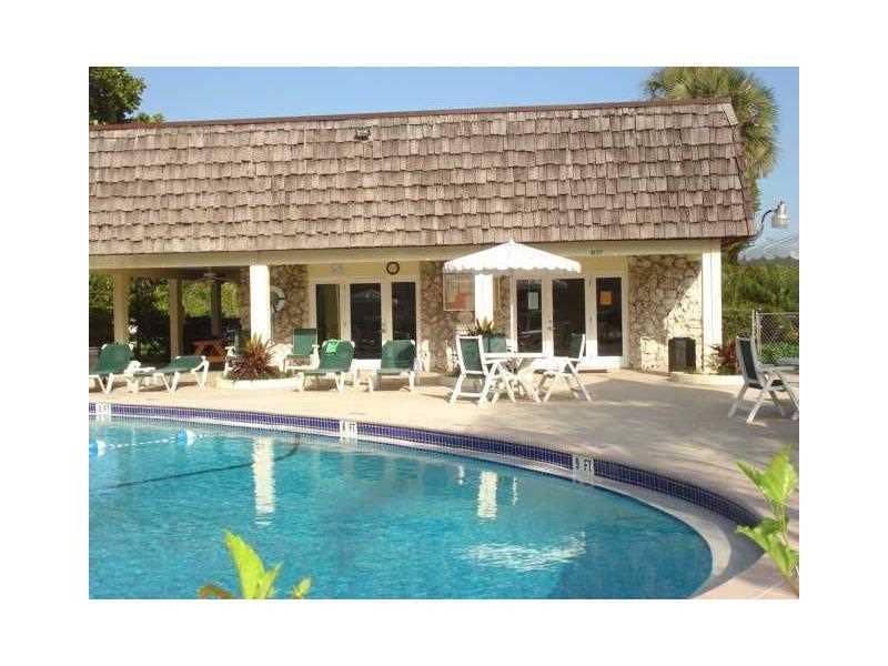 Property photo for 3105 OAKLAND SHORES DR, #J-112, Oakland Park, FL