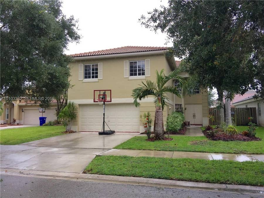 Property photo for 459 SW 204th Avenue, Pembroke Pines, FL
