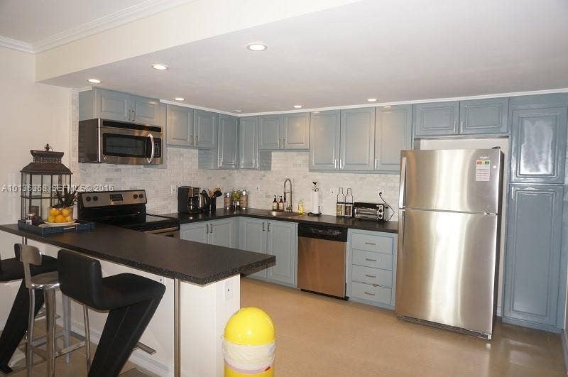 Property photo for 19370 Collins Avenue, #923, Sunny Isles Beach, FL