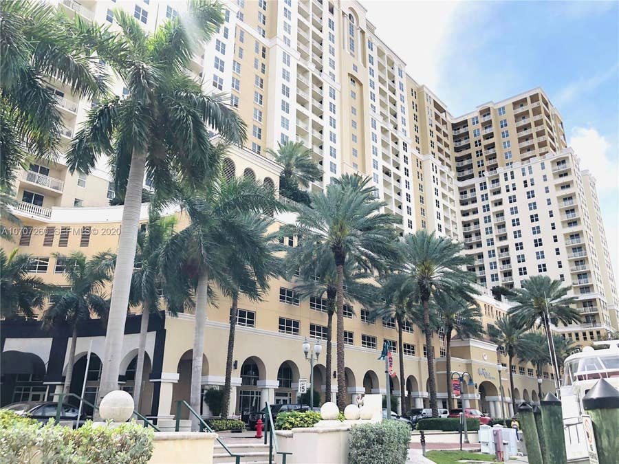 Property photo for 511 SE 5th Avenue, #1207, Fort Lauderdale, FL