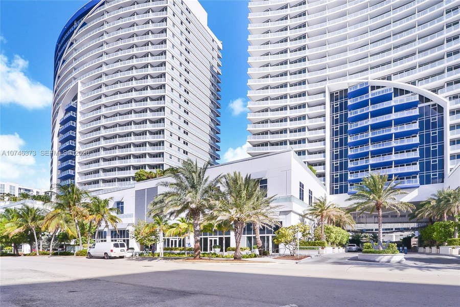 Property photo for 3101 Bayshore Drive, #2209, Fort Lauderdale, FL