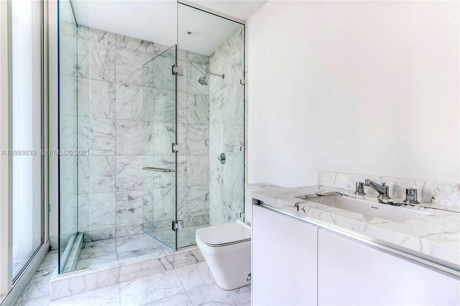 Property photo for 16901 Collins Avenue, #3105, Sunny Isles Beach, FL