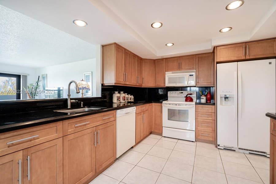 Property photo for 3200 Port Royale Drive N, #607, Fort Lauderdale, FL