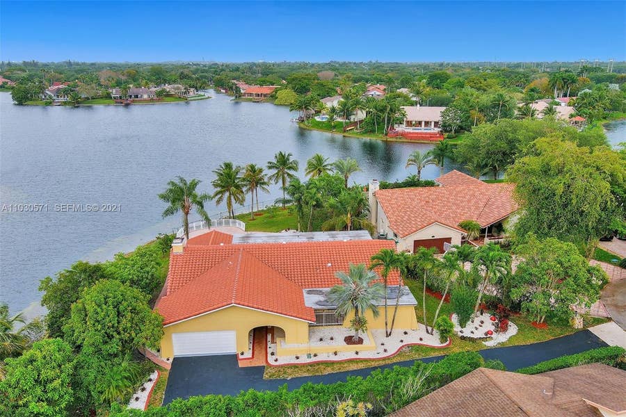 Property photo for 11603 Palmetto Way, Cooper City, FL