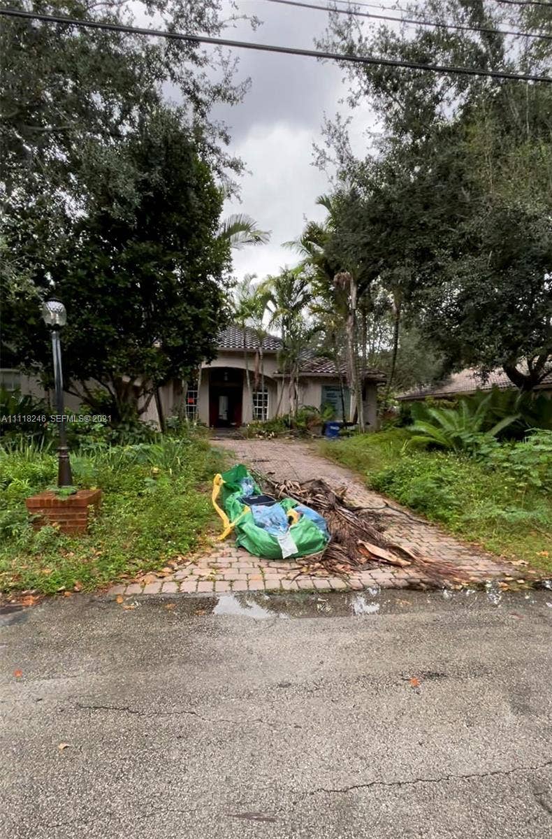 Property photo for 2210 Lazy Lane, Lazy Lake, FL