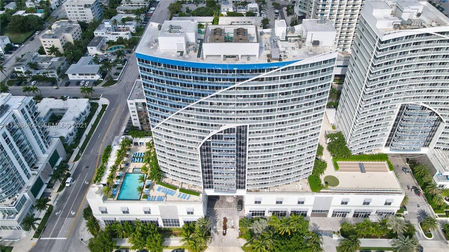 Property photo for 3101 Bayshore Drive, #506, Fort Lauderdale, FL