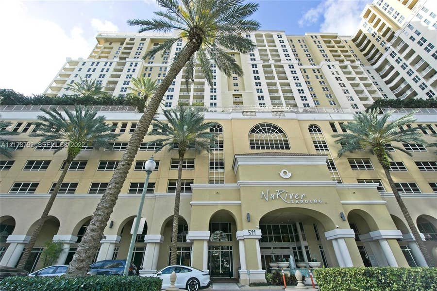Property photo for 511 SE 5 Avenue, #1715, Fort Lauderdale, FL