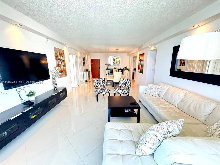 Property photo for 3901 S Ocean Drive, #8E, Hollywood, FL