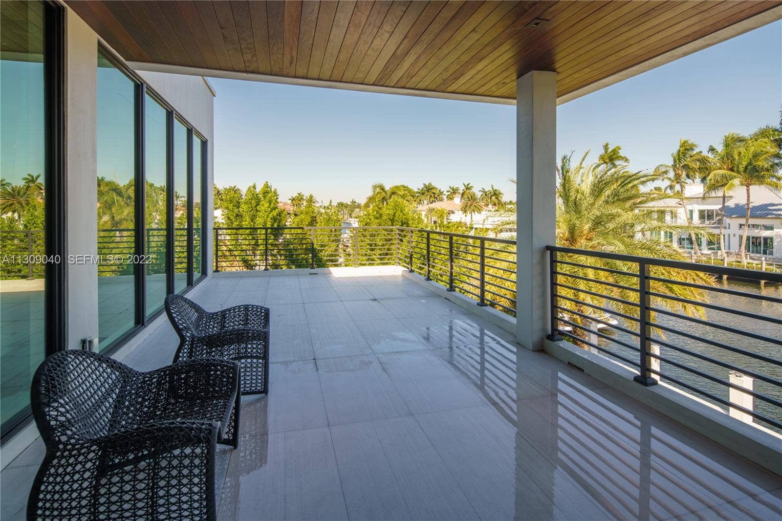 128 Fiesta Way, Fort Lauderdale, Fort Lauderdale, FL 33301 Master balcony