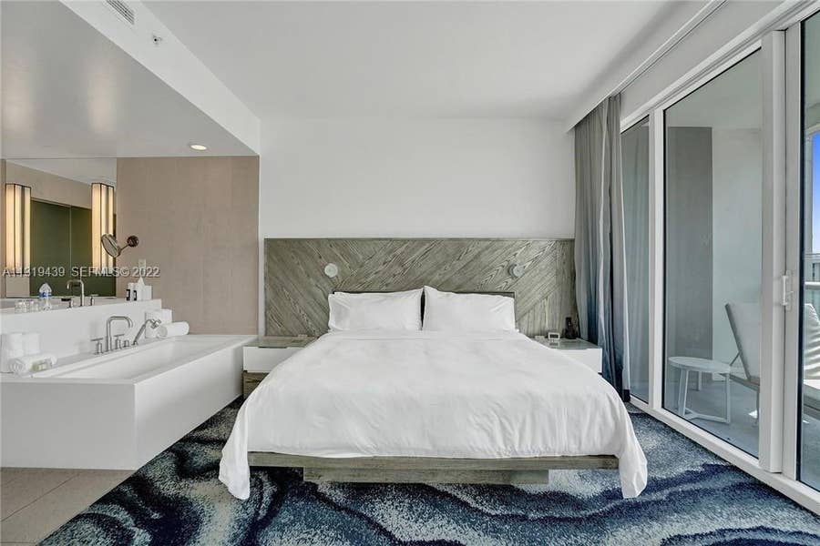 Property photo for 3101 Bayshore Drive, #1403, Fort Lauderdale, FL