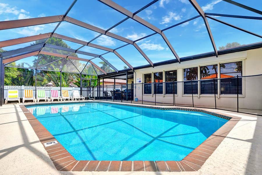 Property photo for 947 Washington Street, Hollywood, FL