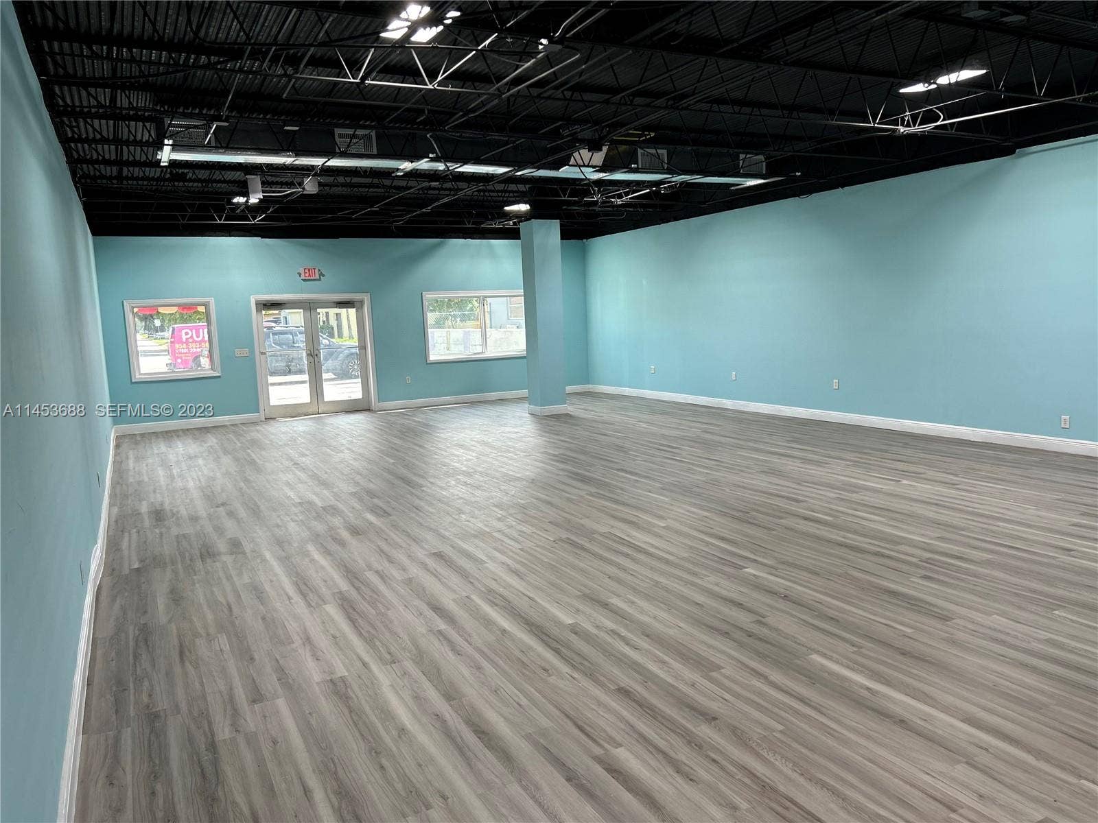 7801 Johnson St, Pembroke Pines, FL 33024