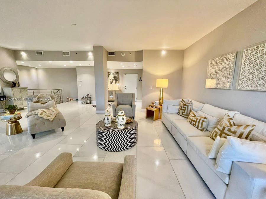 Property photo for 20225 NE 34th Court, #2716, Aventura, FL