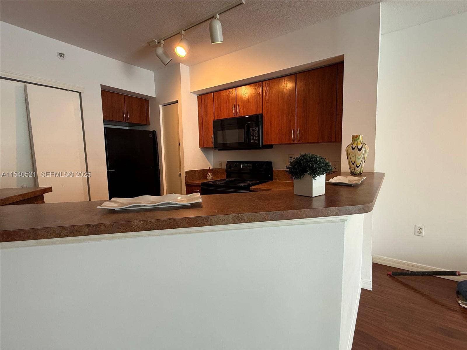 9201 Collins Avenue, #1023, Surfside, FL 33154 Photo 8