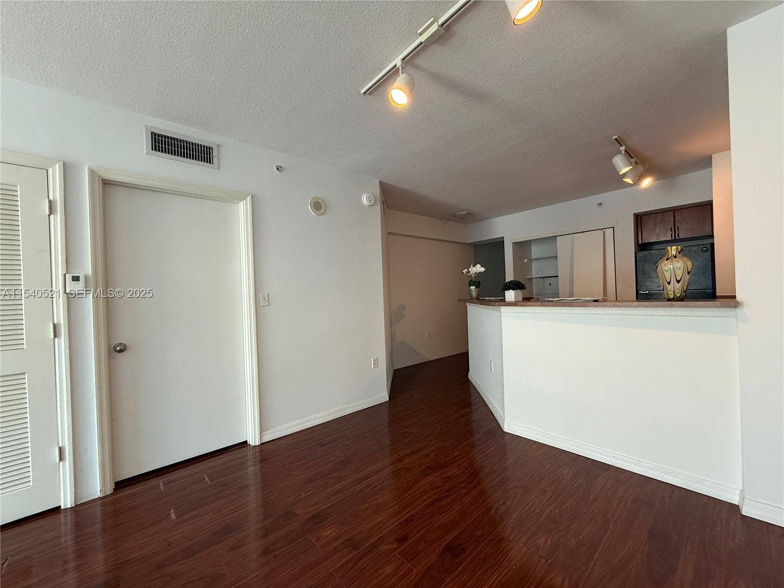 9201 Collins Avenue, #1023, Surfside, FL 33154 Photo 12