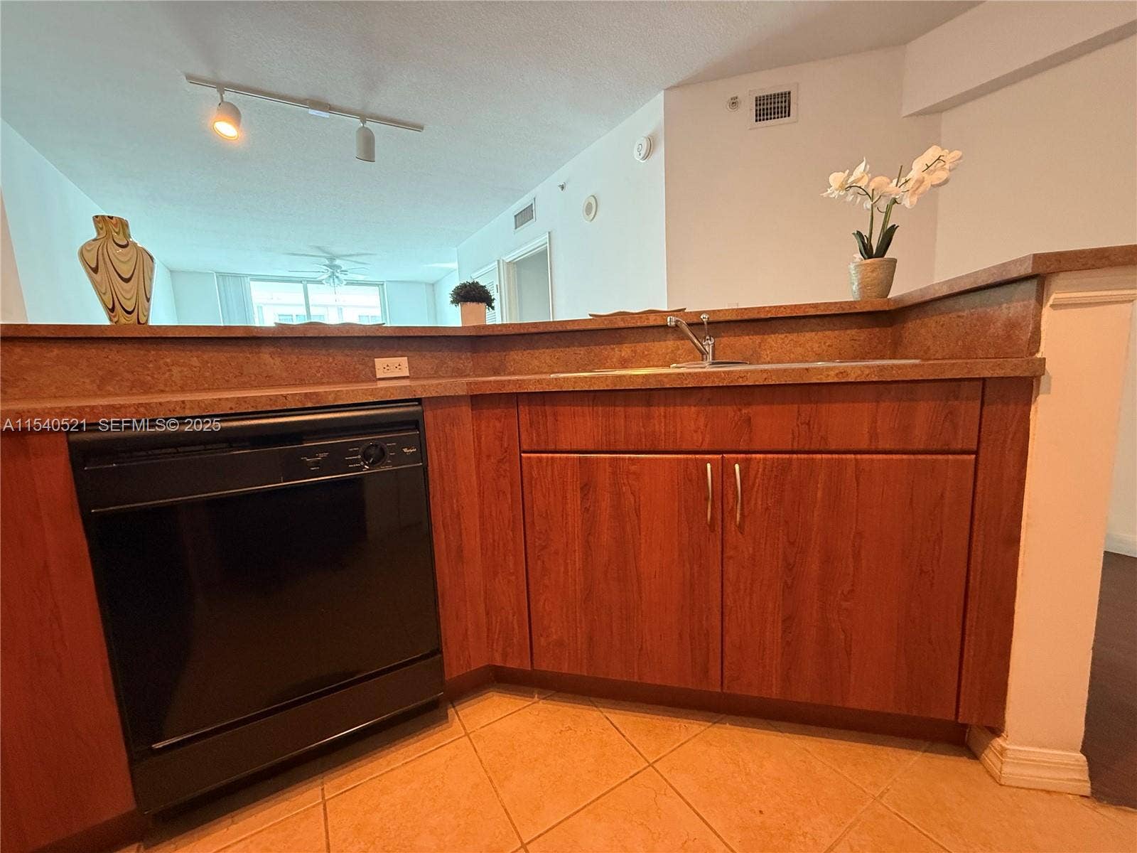 9201 Collins Avenue, #1023, Surfside, FL 33154 Photo 11