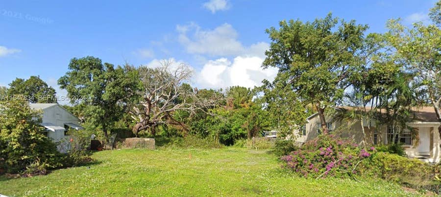 Property photo for 2205 Coolidge Street, Hollywood, FL