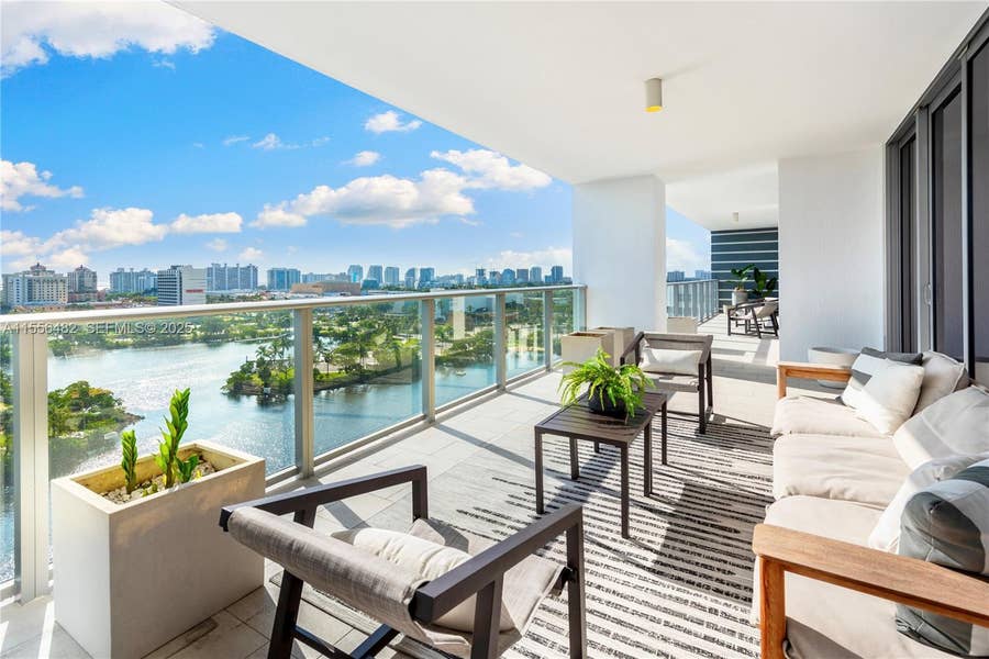 Property photo for 1180 N Federal Highway, #1204, Fort Lauderdale, FL