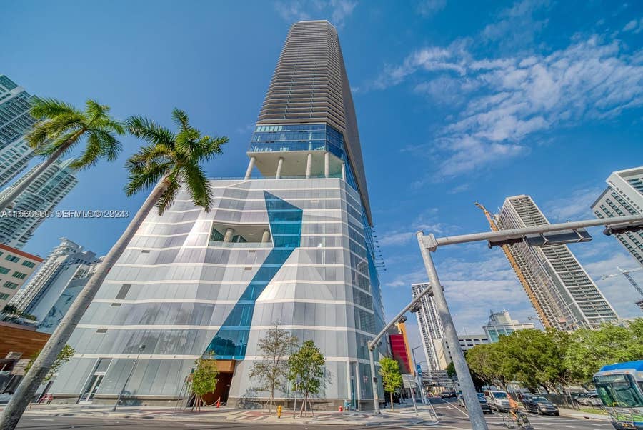 Property photo for 398 NE 5th Street, #4006, Miami, FL