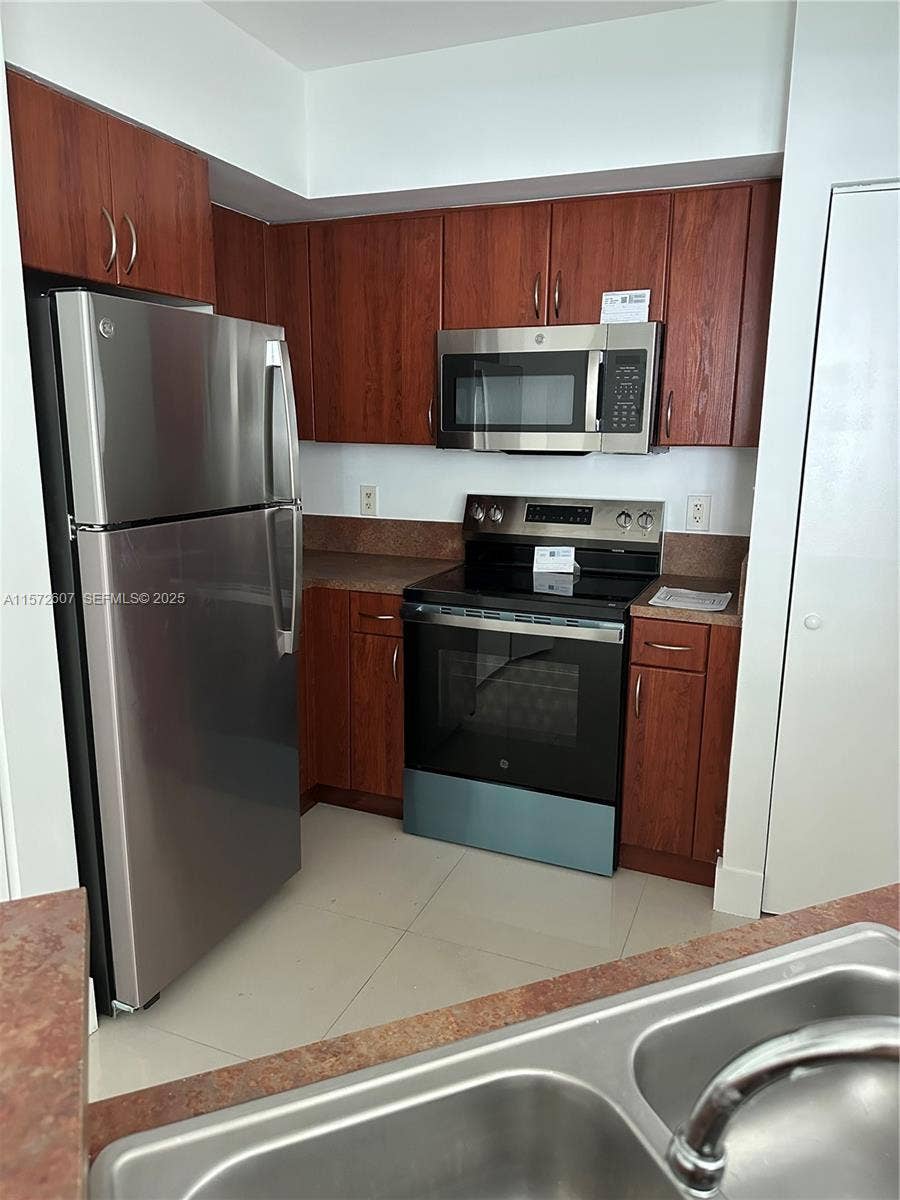 9201 Collins Avenue, #524, Surfside, FL 33154 Photo 6