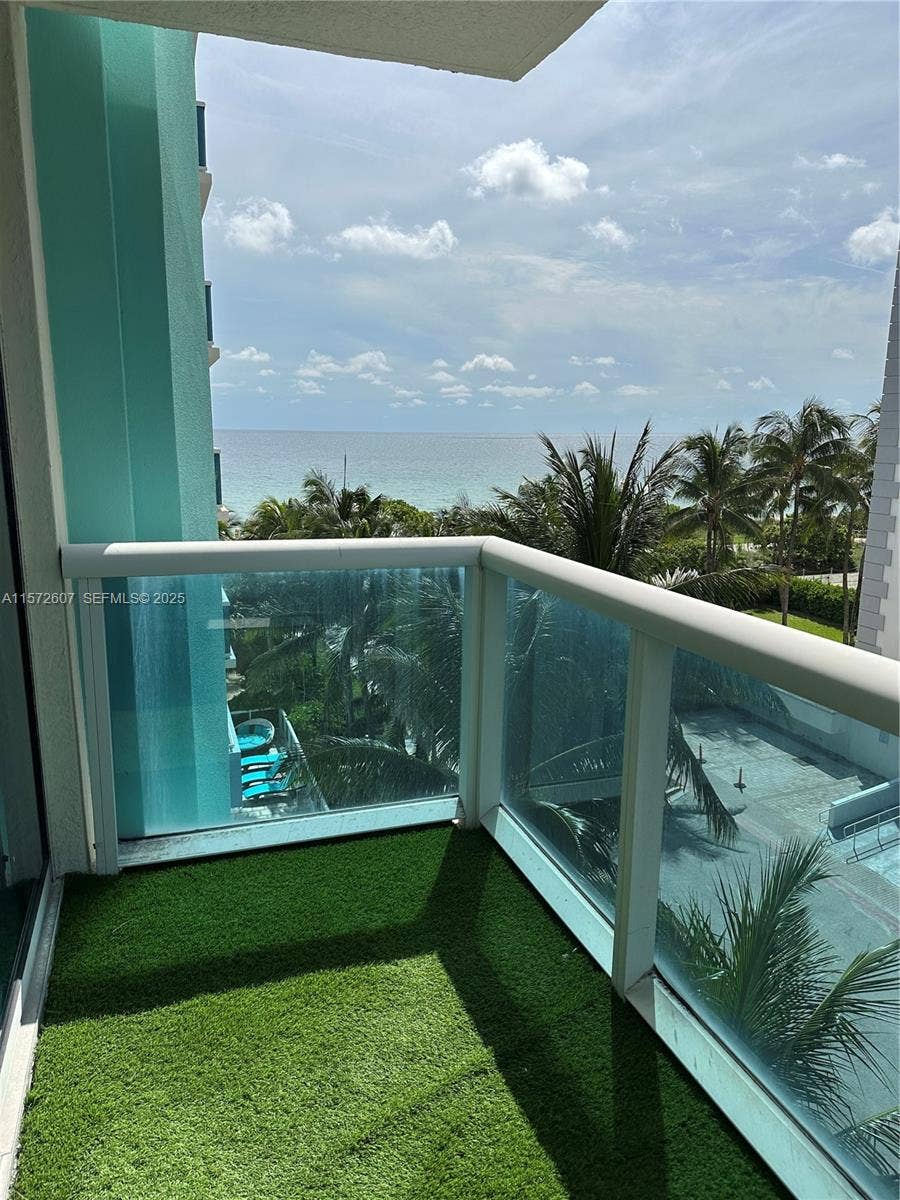 9201 Collins Avenue, #524, Surfside, FL 33154 Photo 1