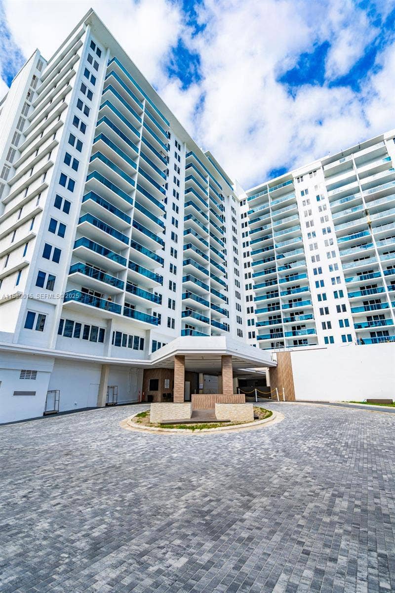 Property photo for 2301 Collins Avenue, #325, Miami Beach, FL
