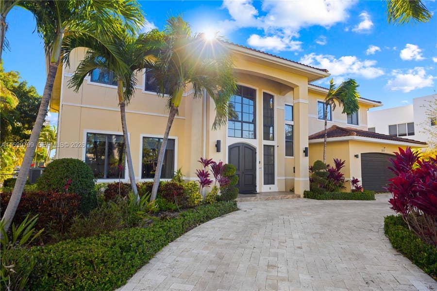 Property photo for Hallandale Beach, FL