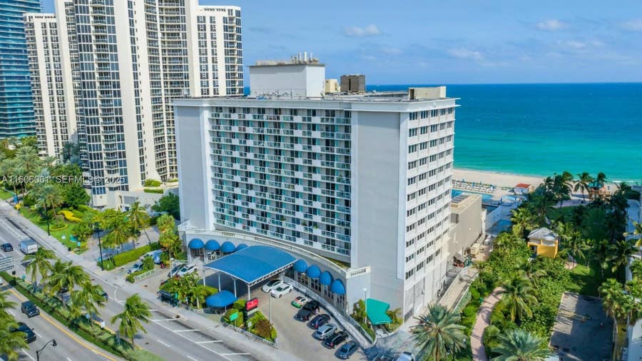 Property photo for 19201 Collins Avenue, #104, Sunny Isles Beach, FL