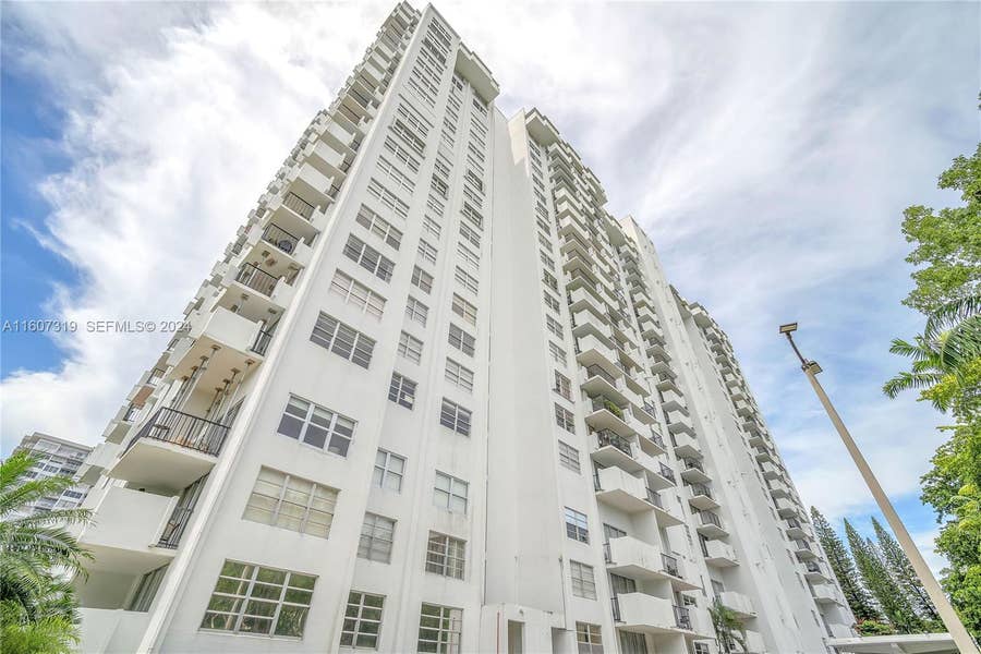 Property photo for 2780 NE 183rd Street, #1601, Aventura, FL