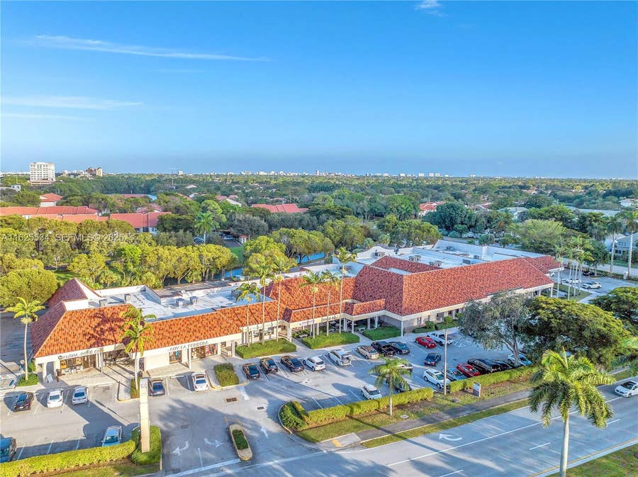 Property photo for 21316 Saint Andrews Blvd ( Restaurant For Sale, Boca Raton, FL